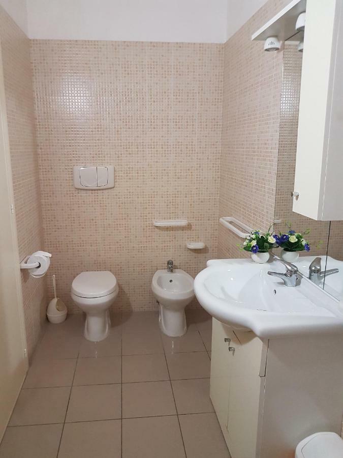 Casa Vacanze Manila 玛丽娜迪曼卡维萨 外观 照片